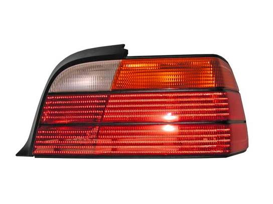 BMW Tail Light Assembly - Passenger Side 63218353274